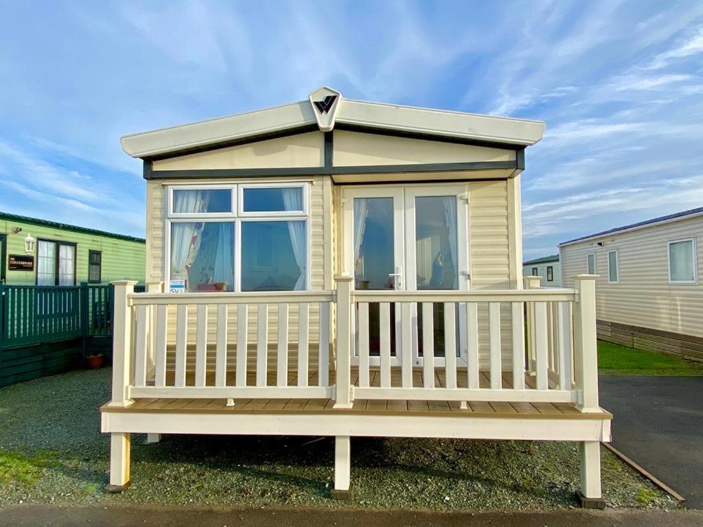 Ocean Edge Holiday Park Family Holiday Home With Spectacular Sea Views Хейшем Экстерьер фото